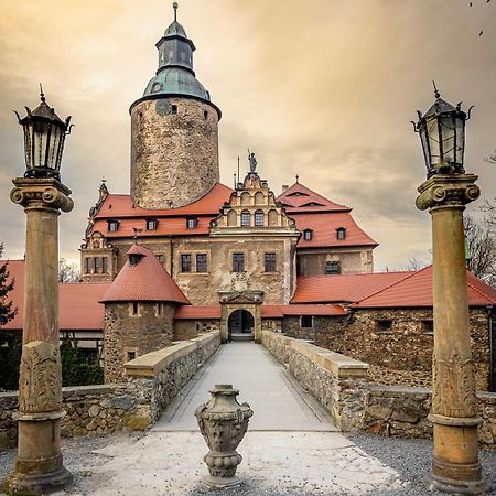 Zamek Czocha Aparthotel Leśna Exterior foto