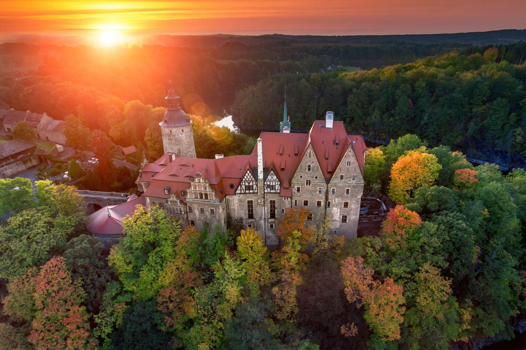 Zamek Czocha Aparthotel Leśna Exterior foto